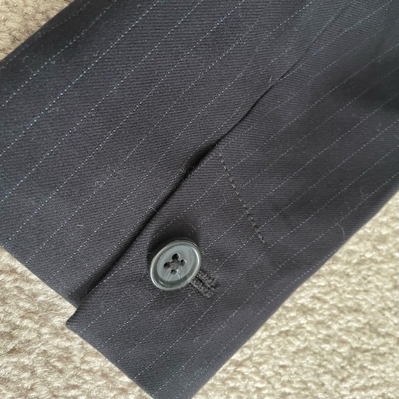 Banana Republic Navy Blue Stripped Women’s Blazer Slim Fit Size 4 - Picture 6 of 7